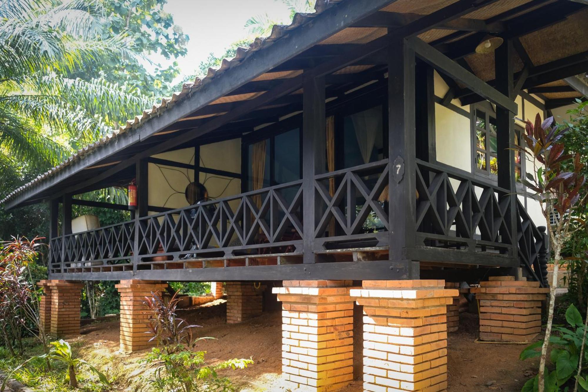 לואנג פרבאנג Hillside - Nature Lifestyle Lodge מראה חיצוני תמונה
